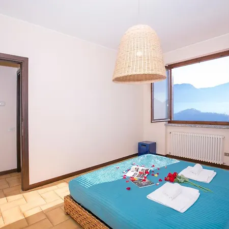 Sleeps 6 Apartment *