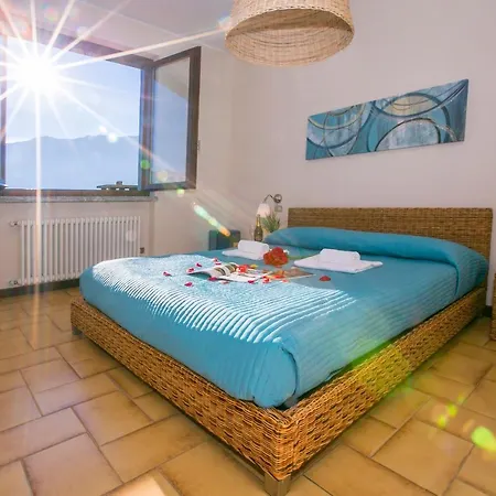 Sleeps 6 Apartment